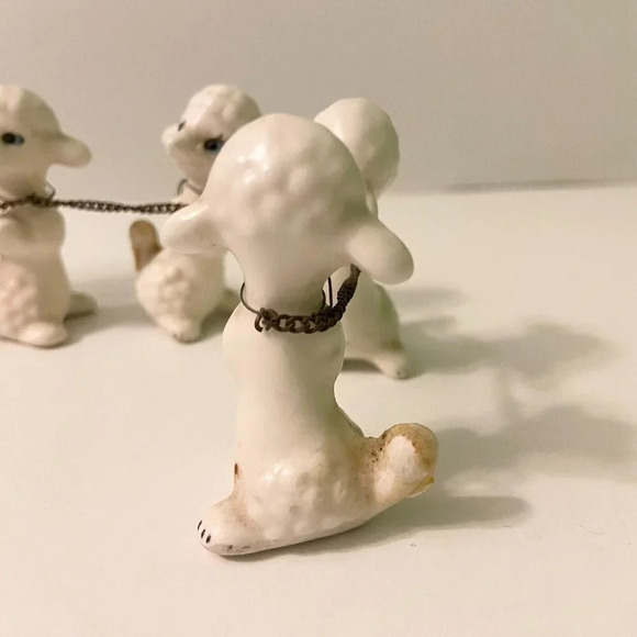 Vintage Poodle Dog Family 4 Pups On Chains Figurine Missing Hair - Picture 11 of 16